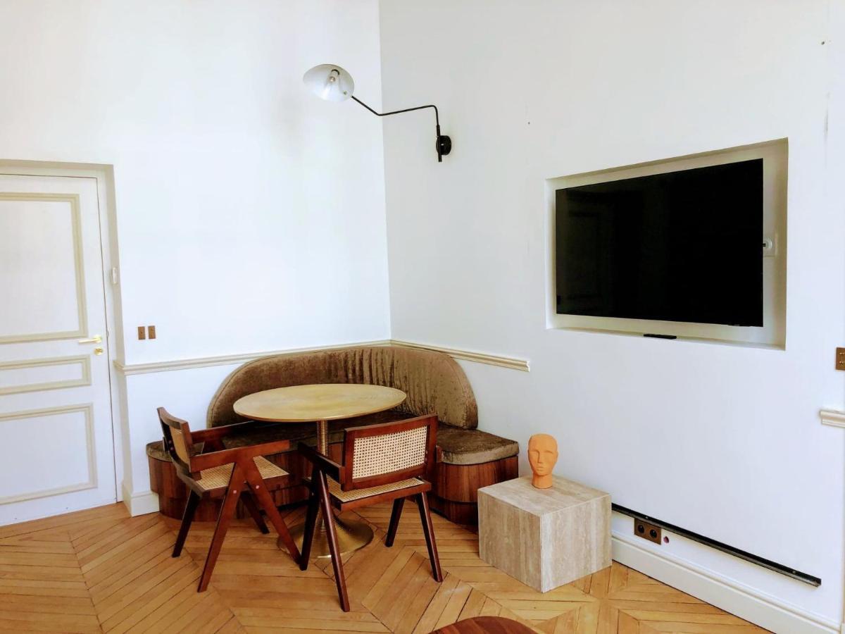 Appartement De Standing 2 - Tour Eiffel/Invalides Paris Ngoại thất bức ảnh